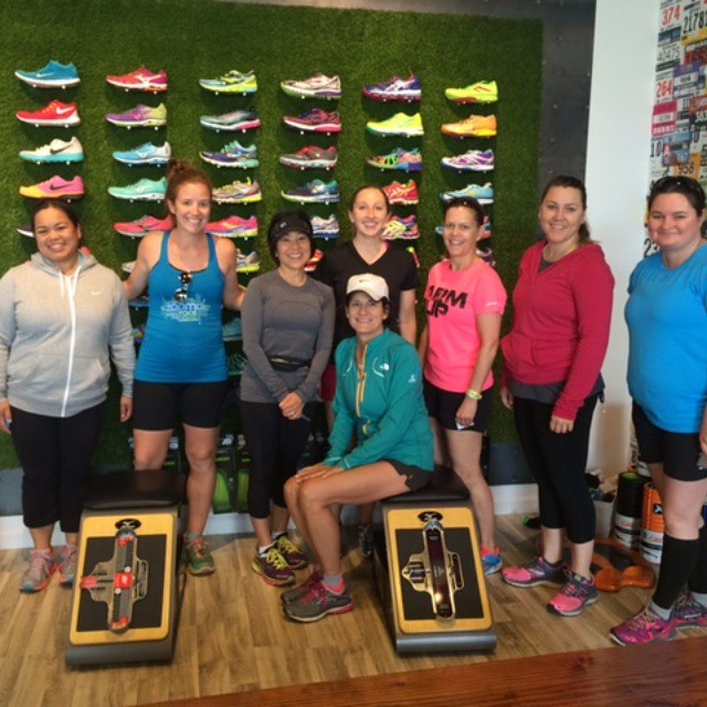 reppin' ZOOMA at A Runner's Mind in Burlingame a few weeks ago with Tricia (in the gray zip-up)