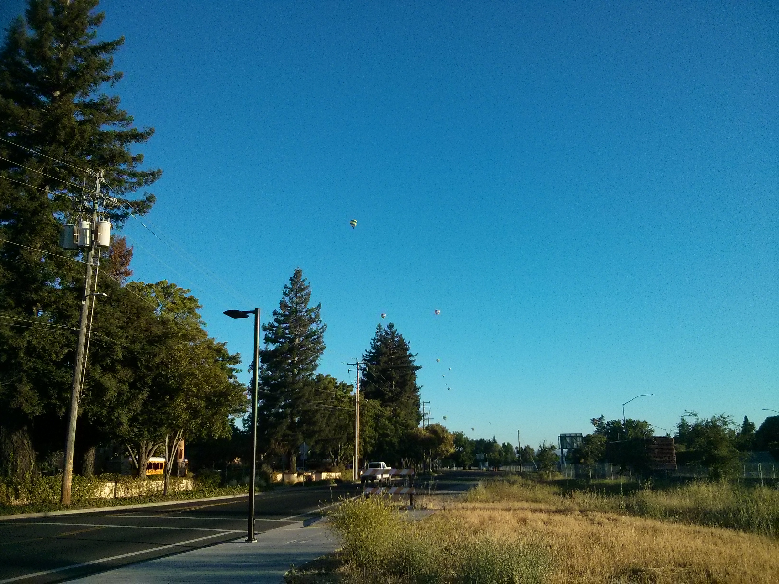 Napa = hot air balloons on Saturday mornings