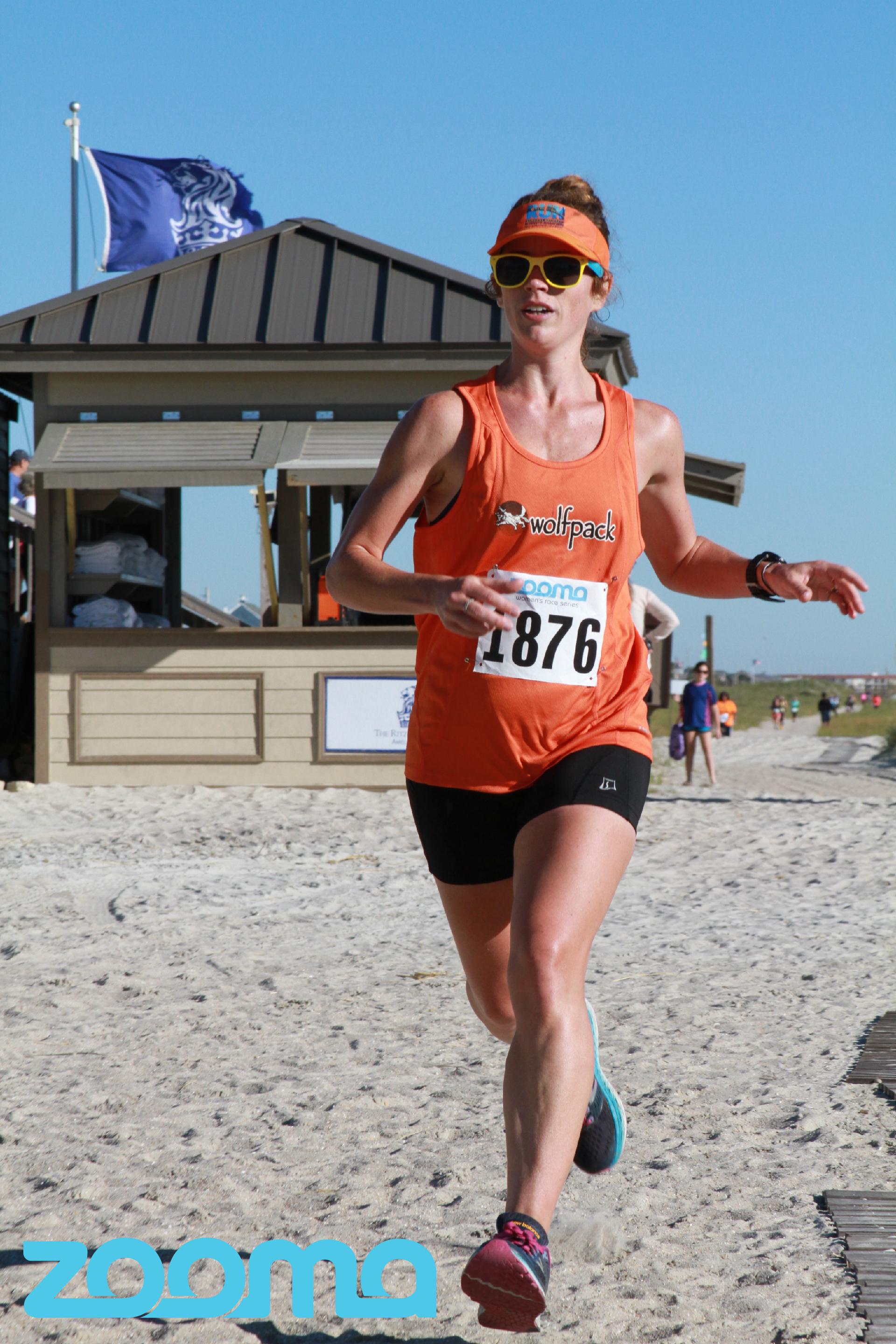 very near the finish. Notice the boardwalk. This must have been right when I was going around a 12k walker; otherwise, I'd sure as hell still be running on something that wasn't sand.